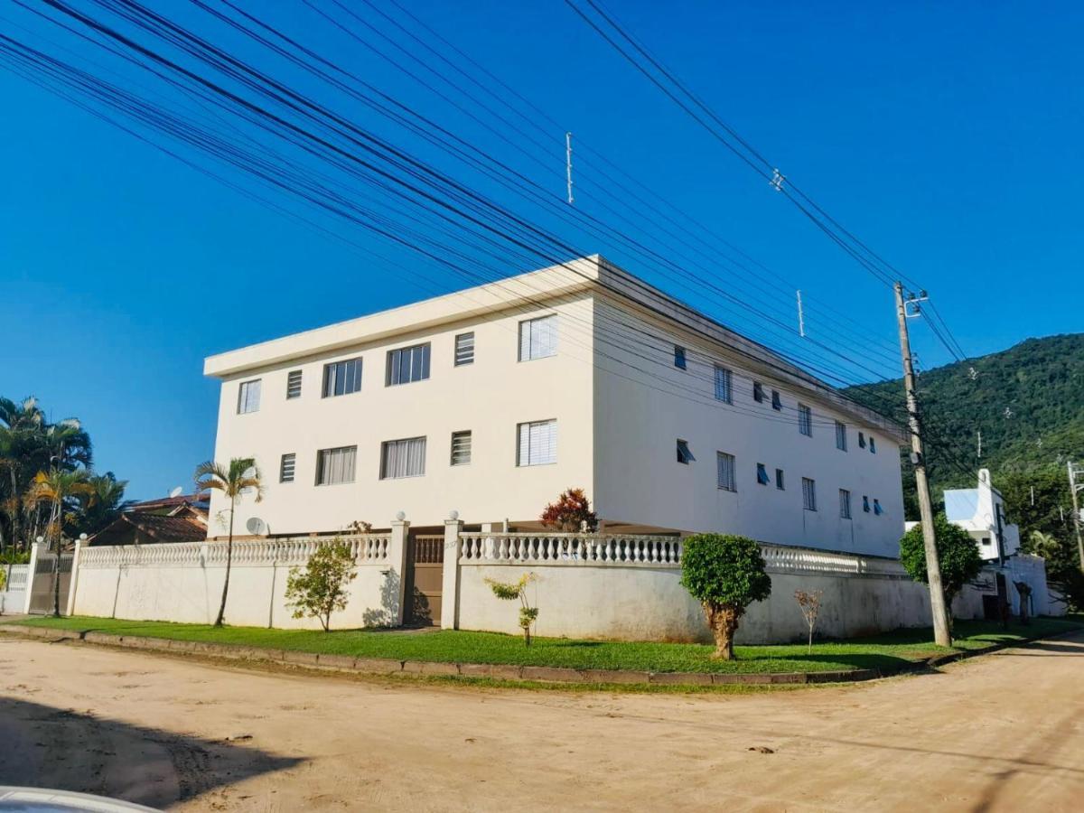 Apartamento Em Убатуба Екстериор снимка